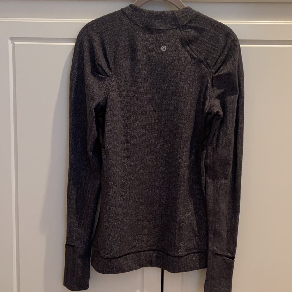 Lululemon Top - Picture 2 of 6